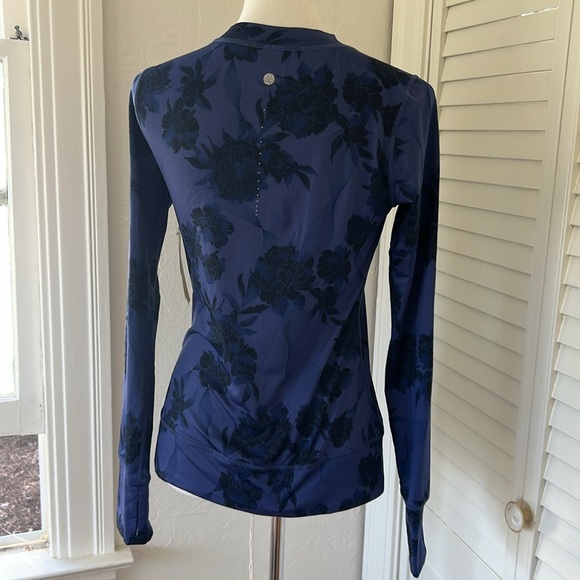 Zella fleece-lined workout top *NWT* - Picture 4 of 6